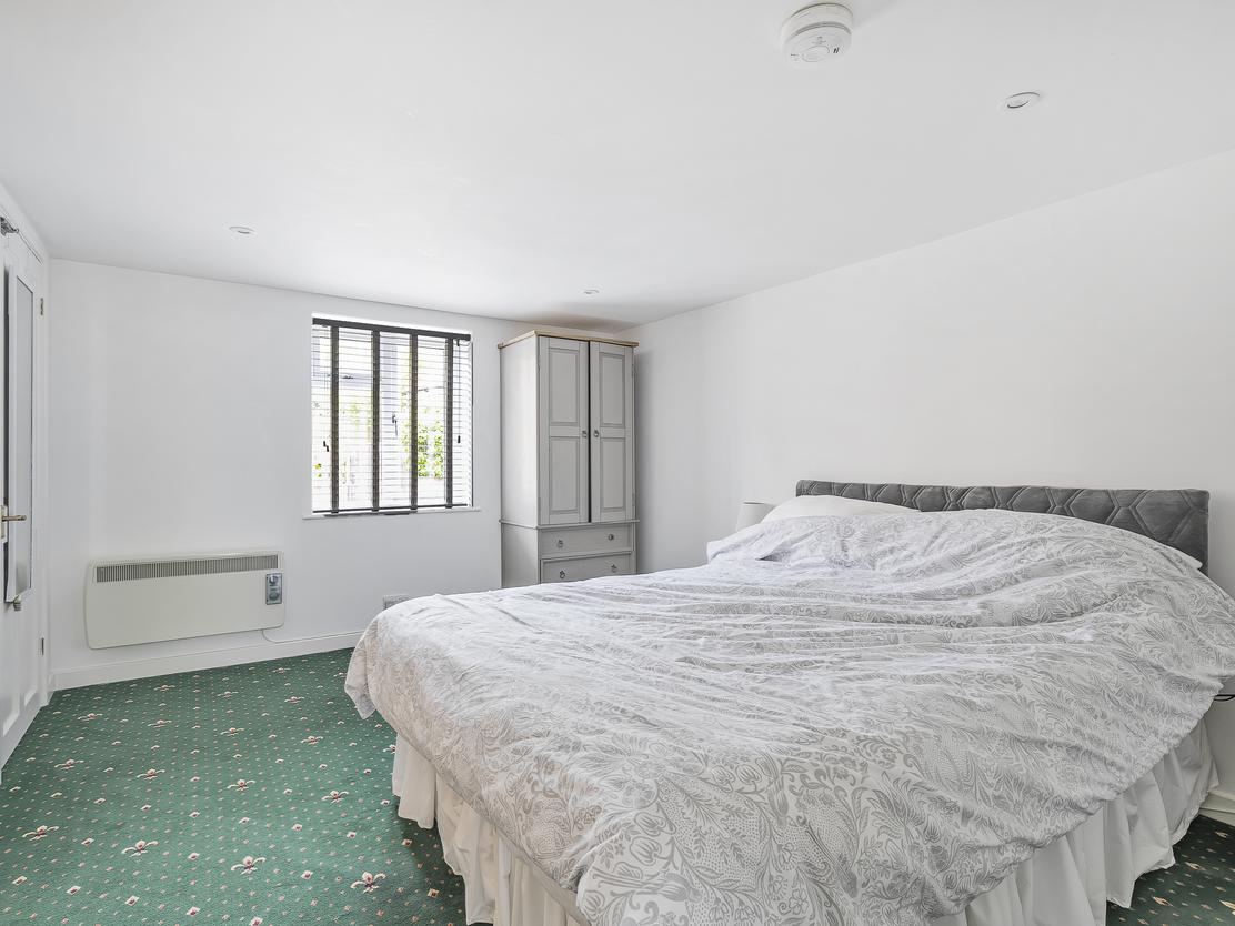 property image-10