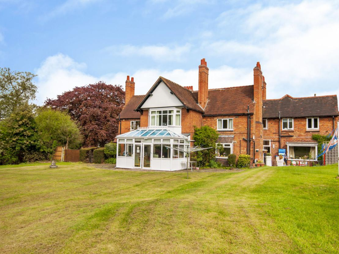 The Leys Residential Home in Worcestershire