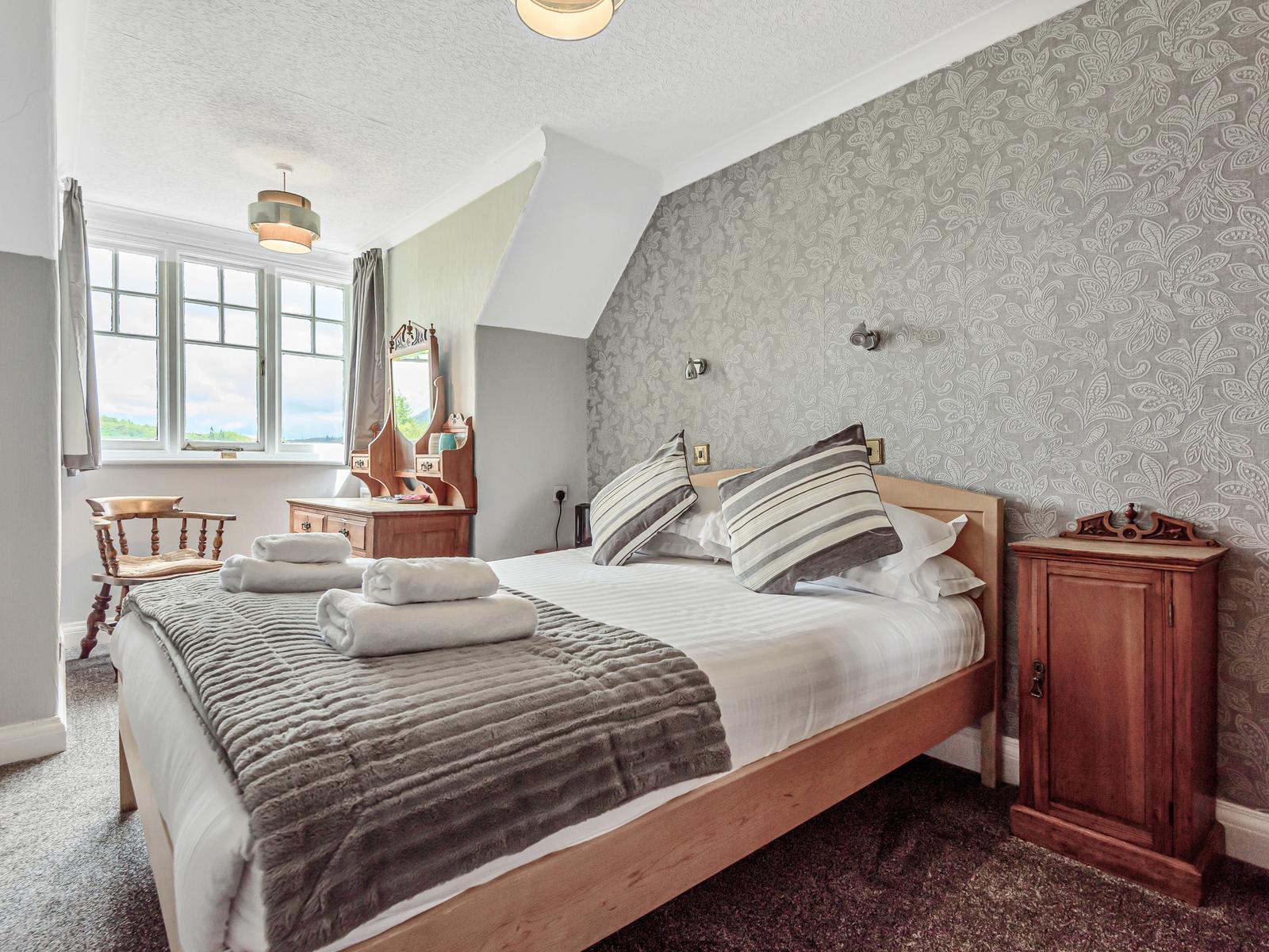 property image-12