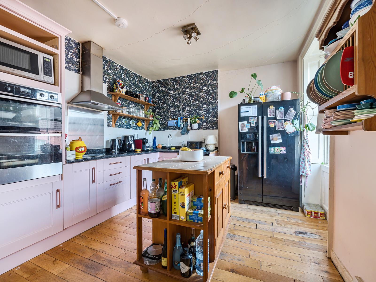 property image-12