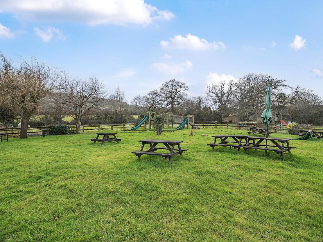 property image-19