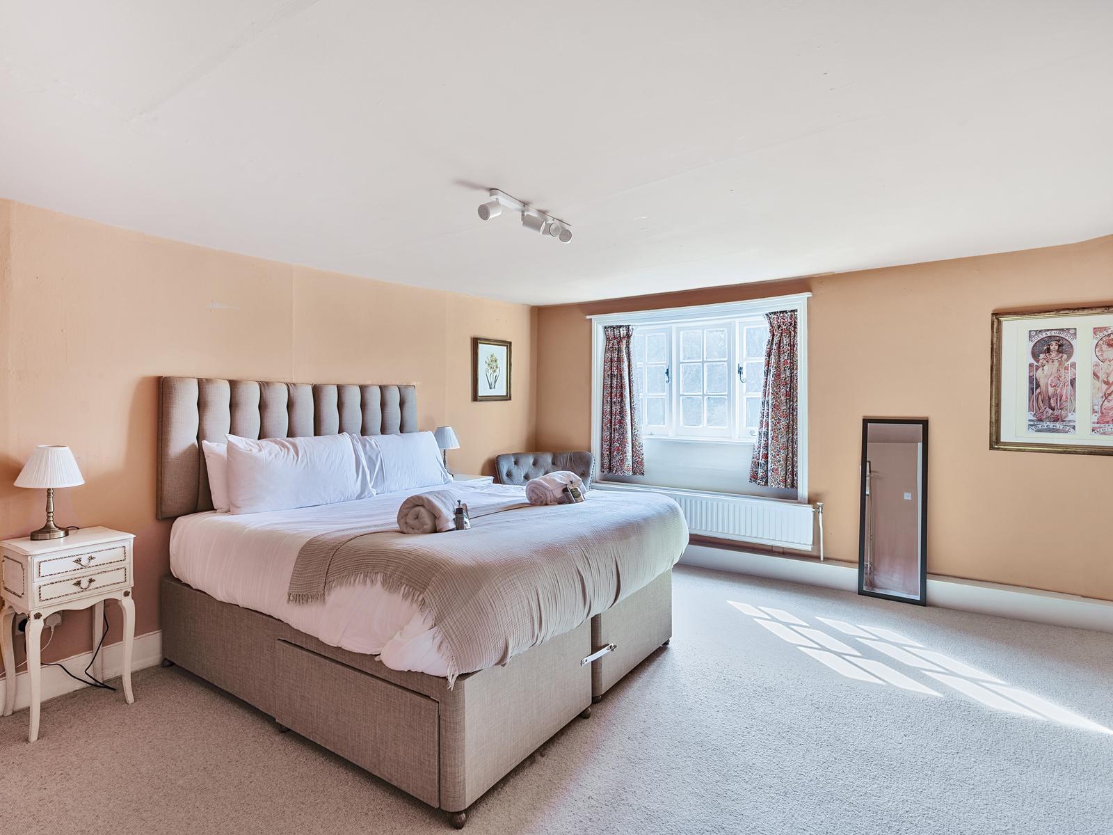 property image-12