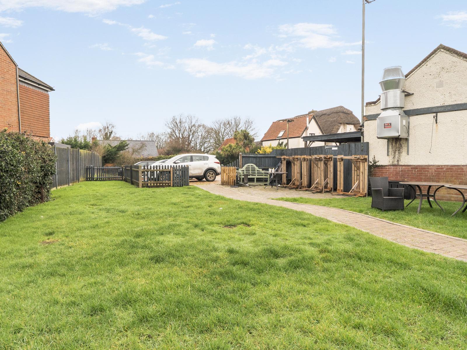property image-3