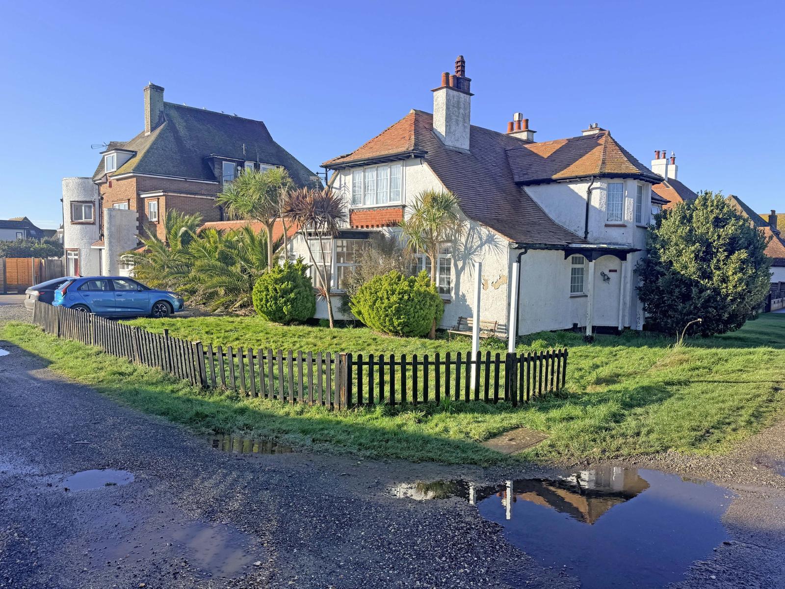 property-img