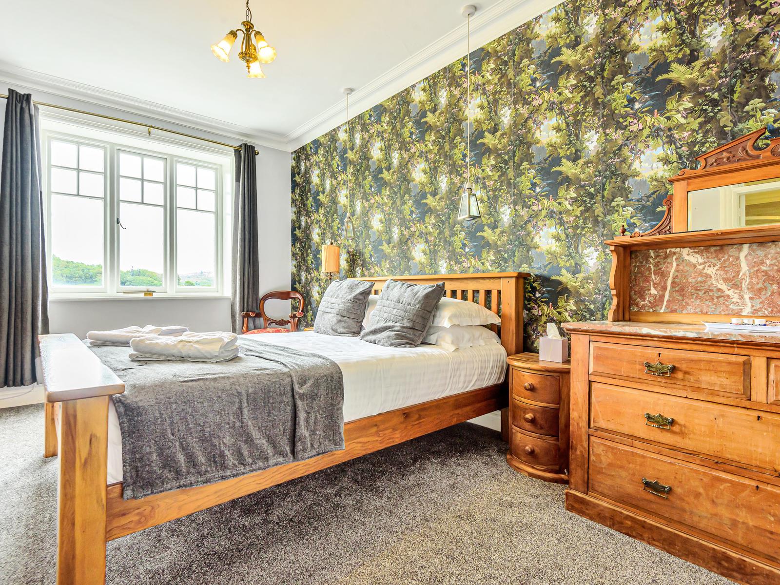 property image-13