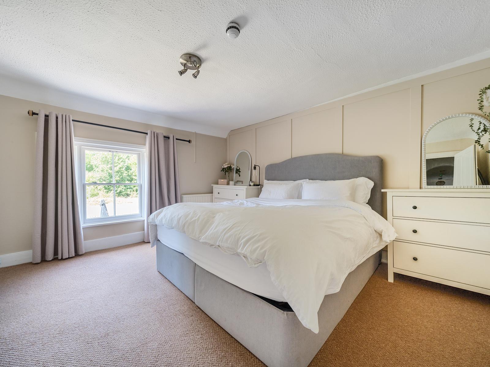 property image-14