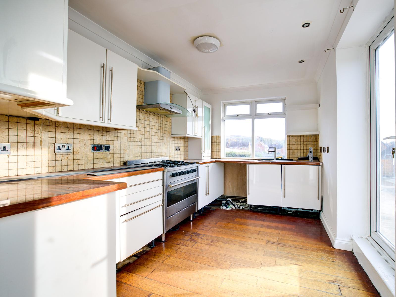 property image-10