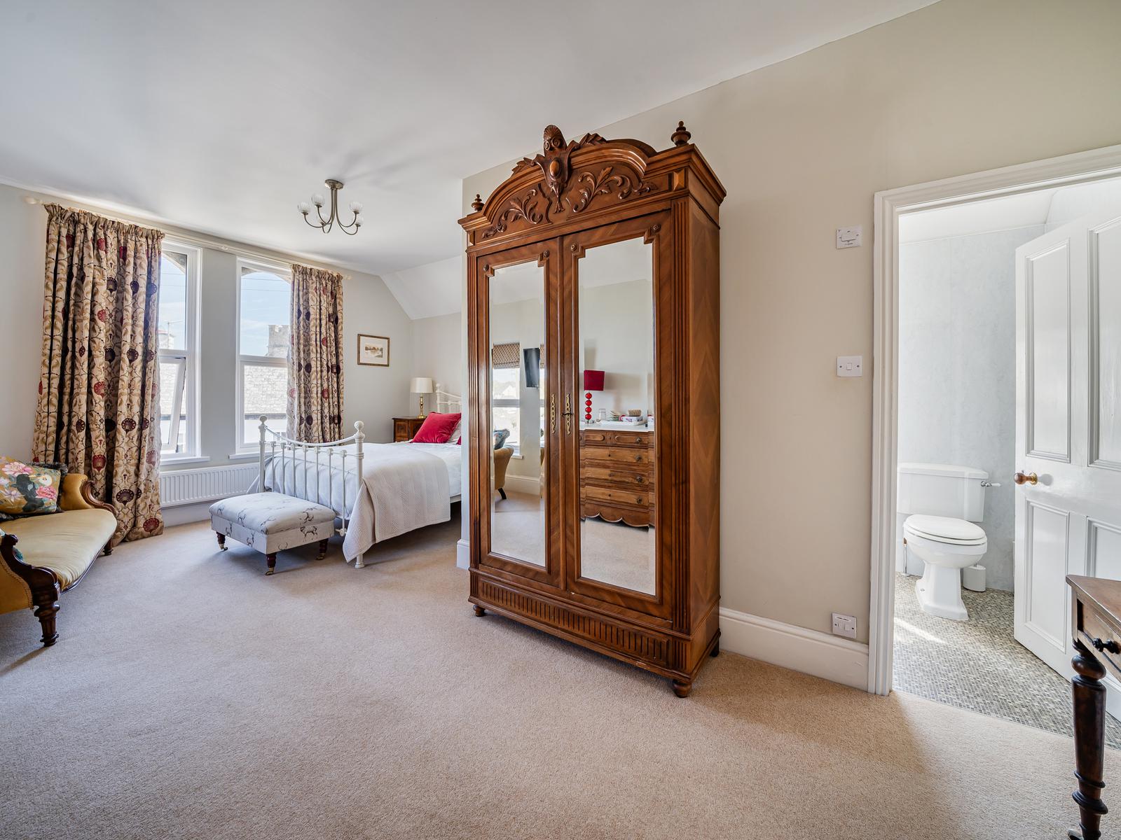 property image-10