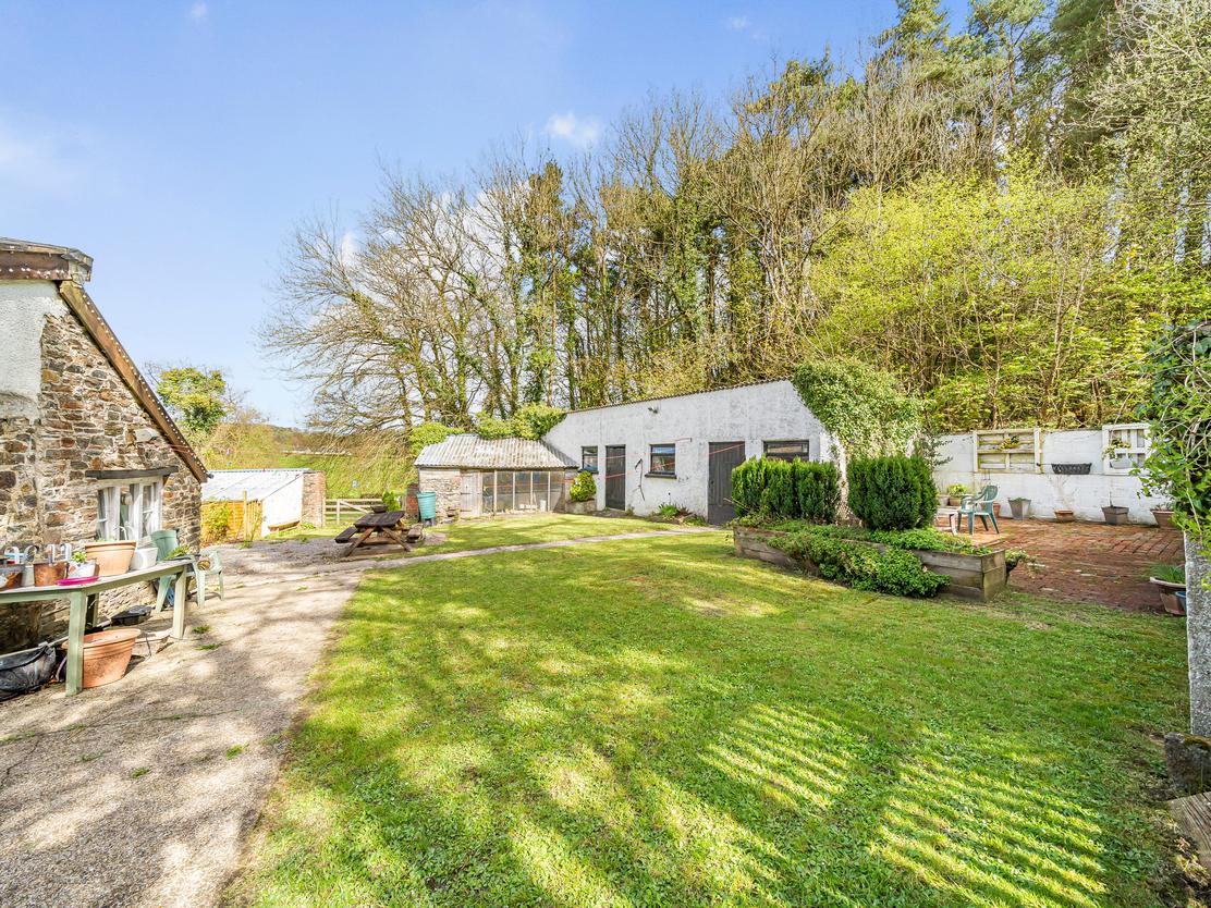 property image-11