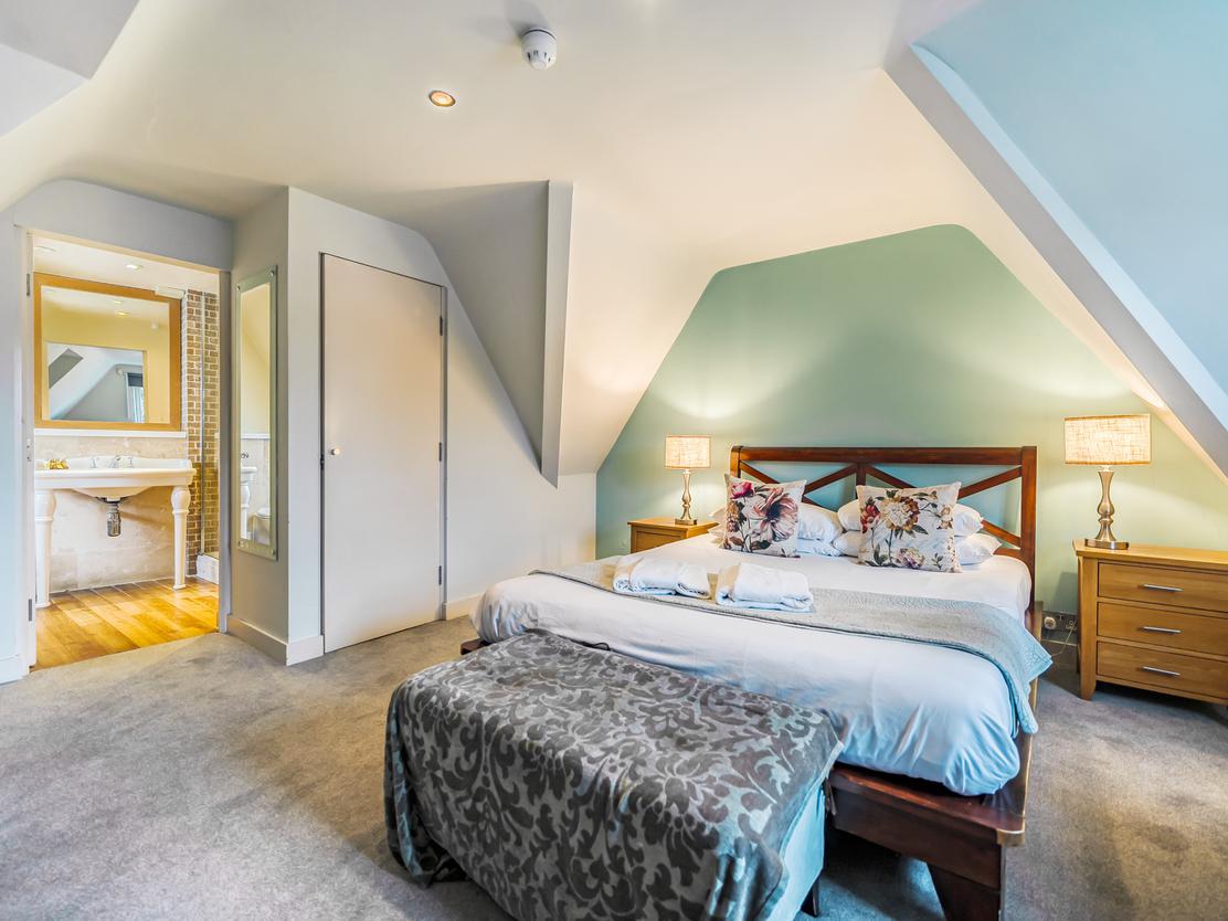 property image-14