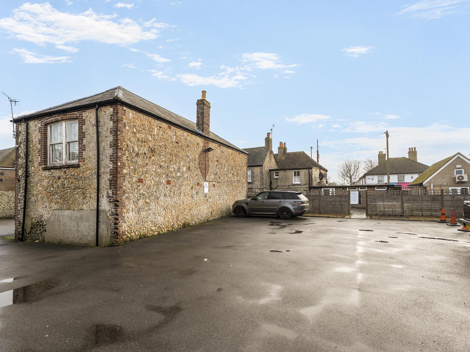 property image-10