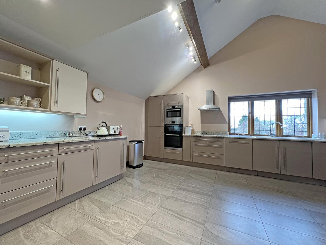 property image-16