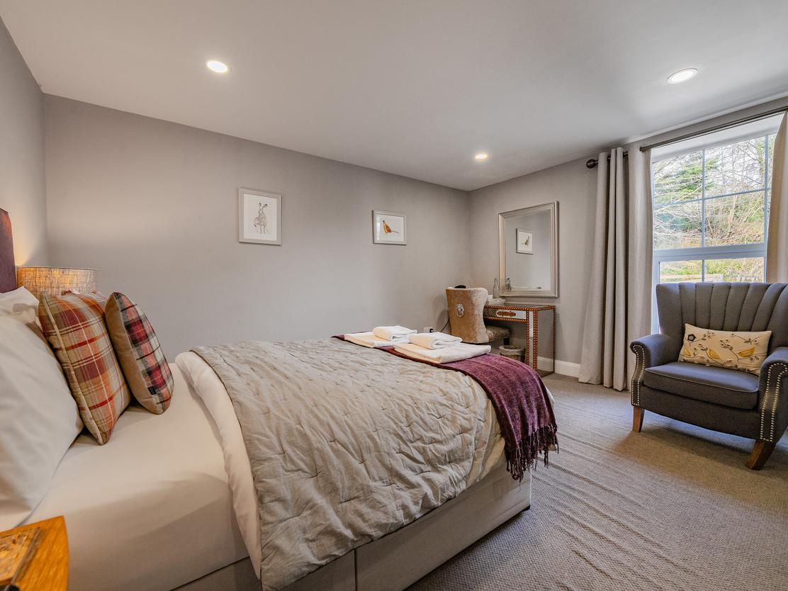 property image-17