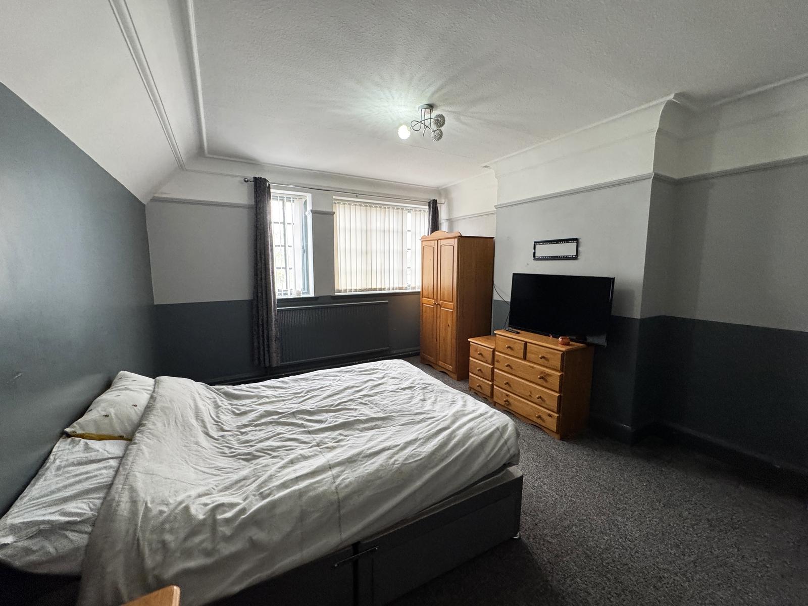 property image-7