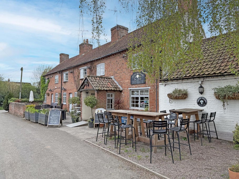 The Full Moon Inn