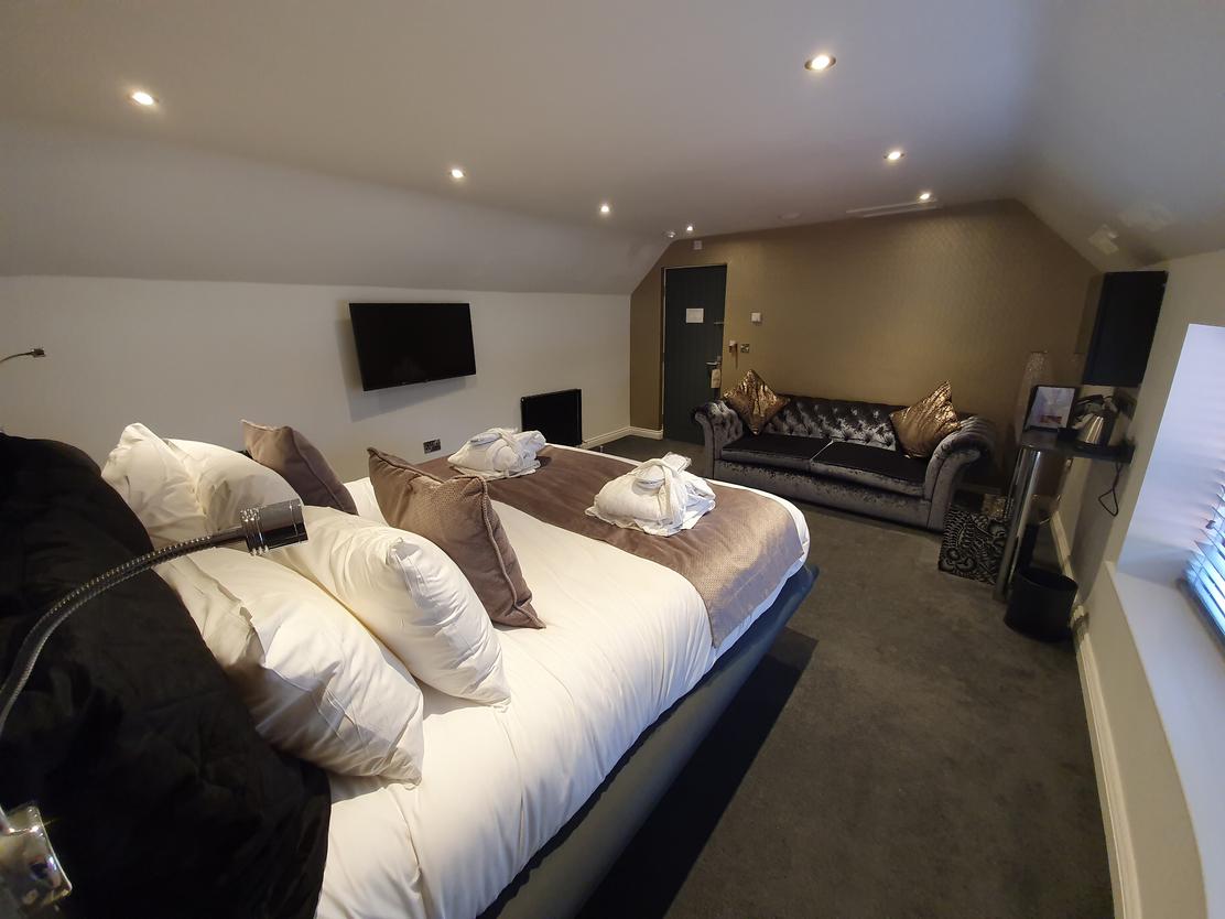 property image-11