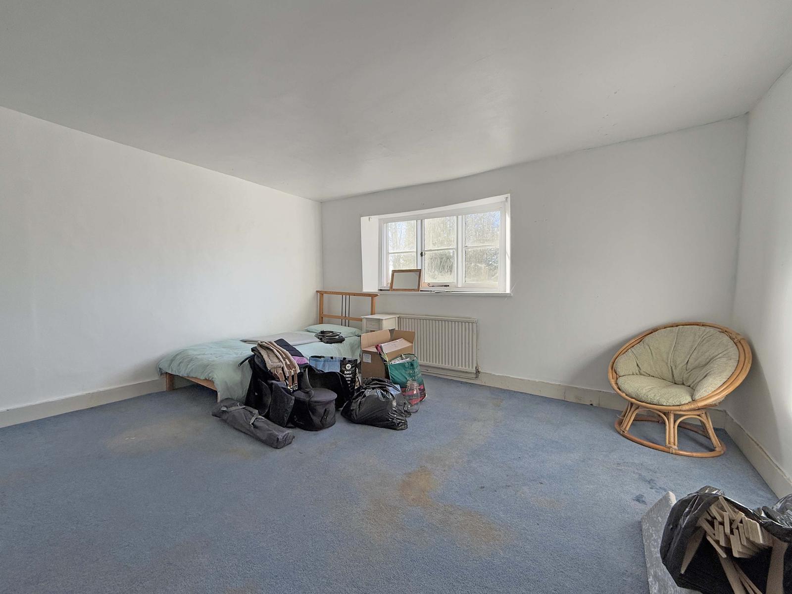 property image-10