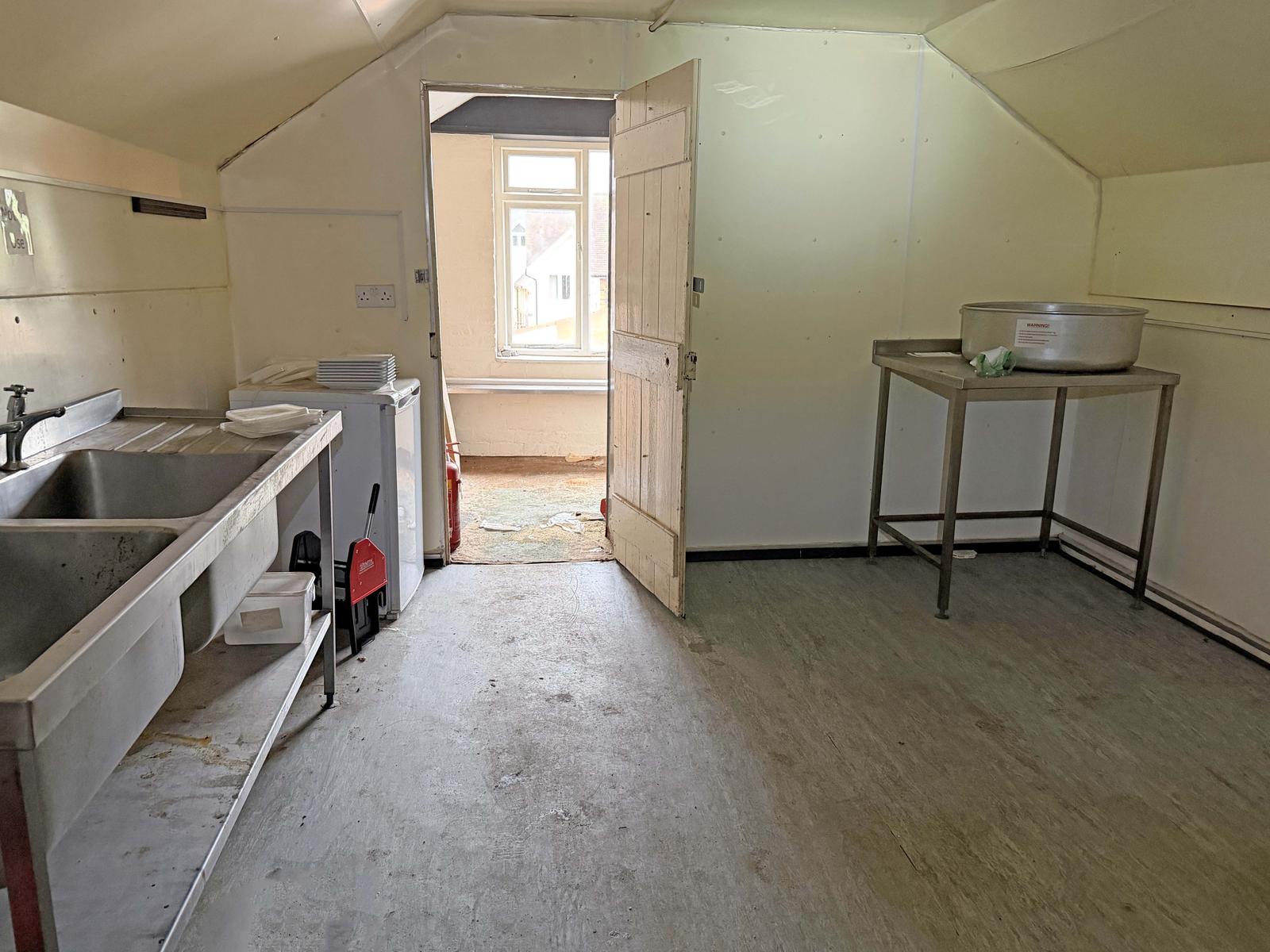 property image-10