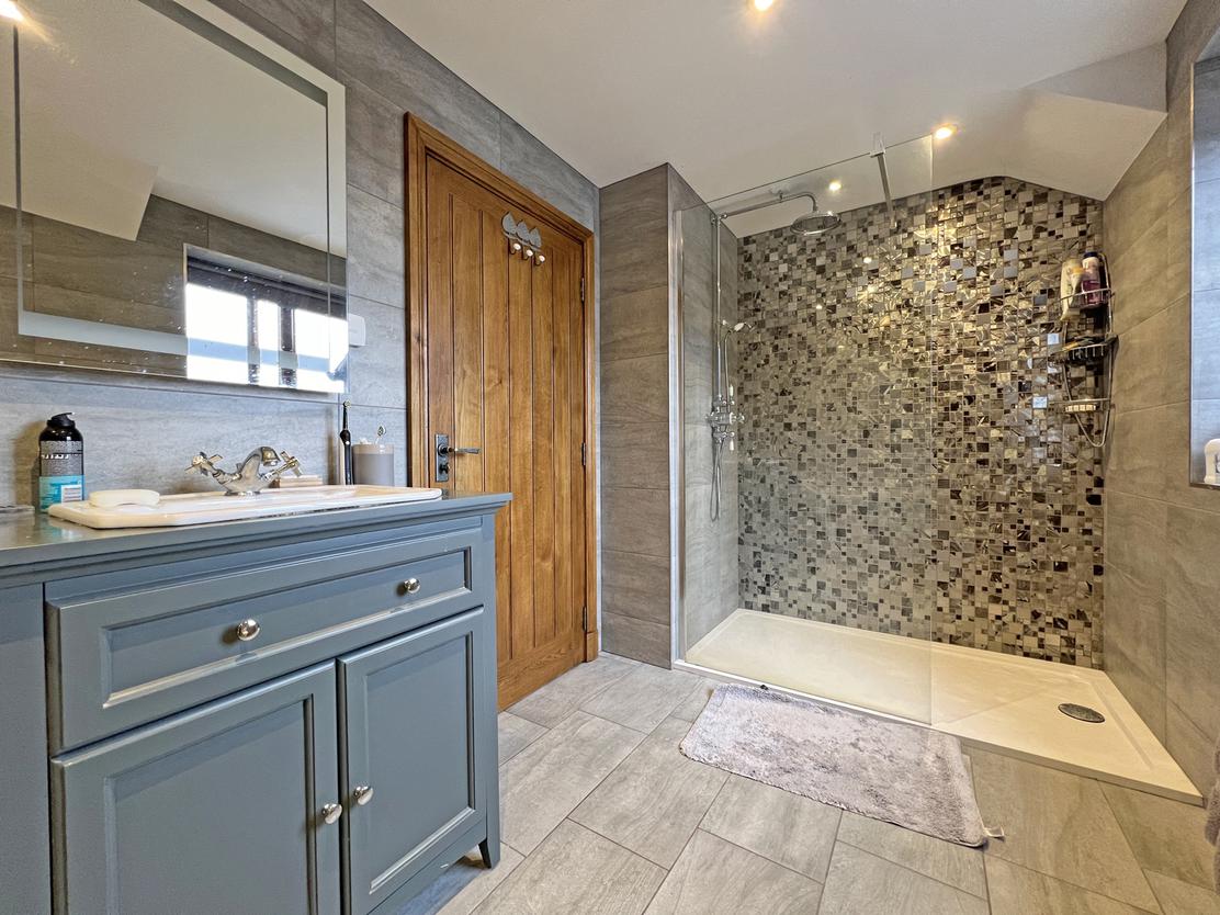 property image-17