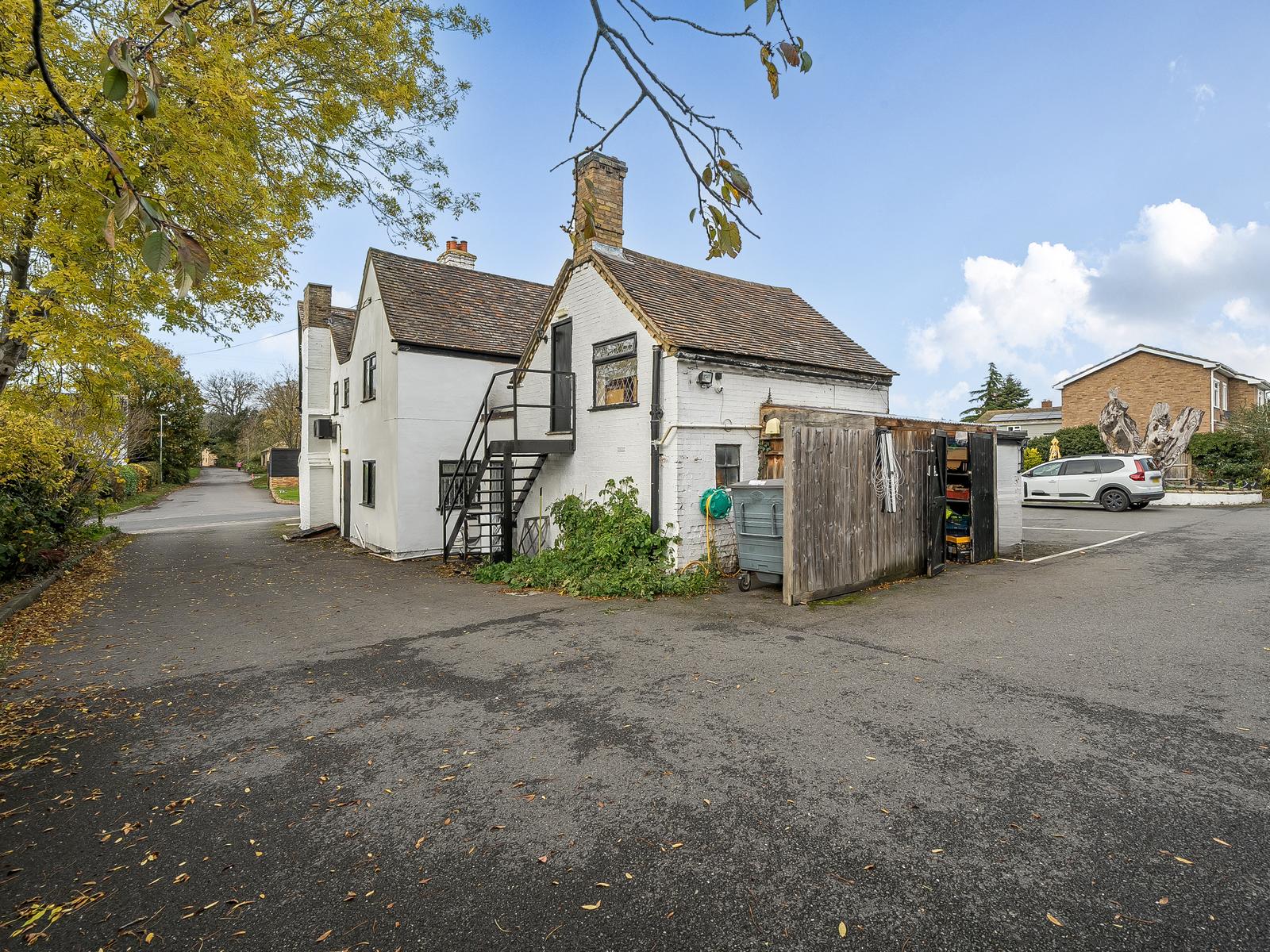 property image-3