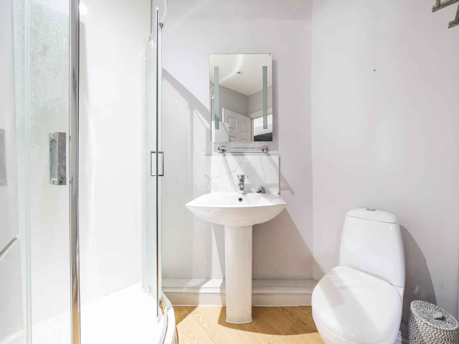 property image-19