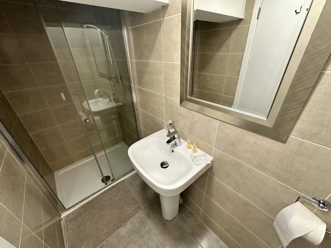 property image-10