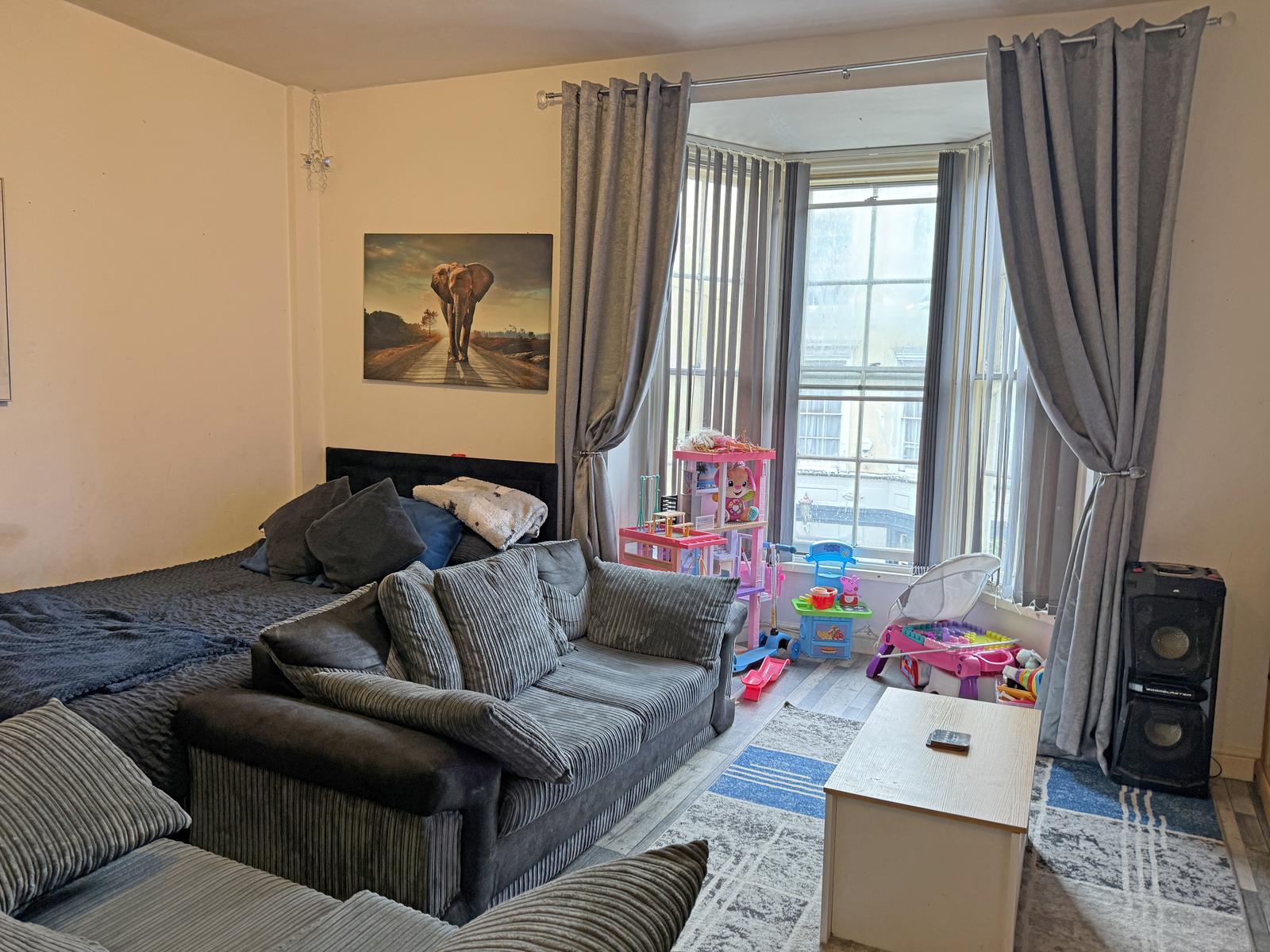 property image-10