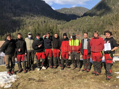 Classe III corso motosega: fine corso con attestato