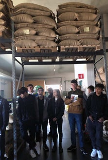 Alunni di III e IV in visita all'azienda Biasion