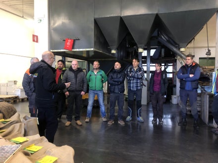 FC: Manutentori del verde in visita alla giardineria Biasion