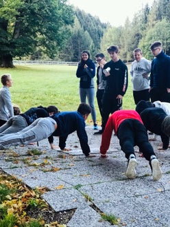 Progetti La prima nel bosco lezione di ginnastica