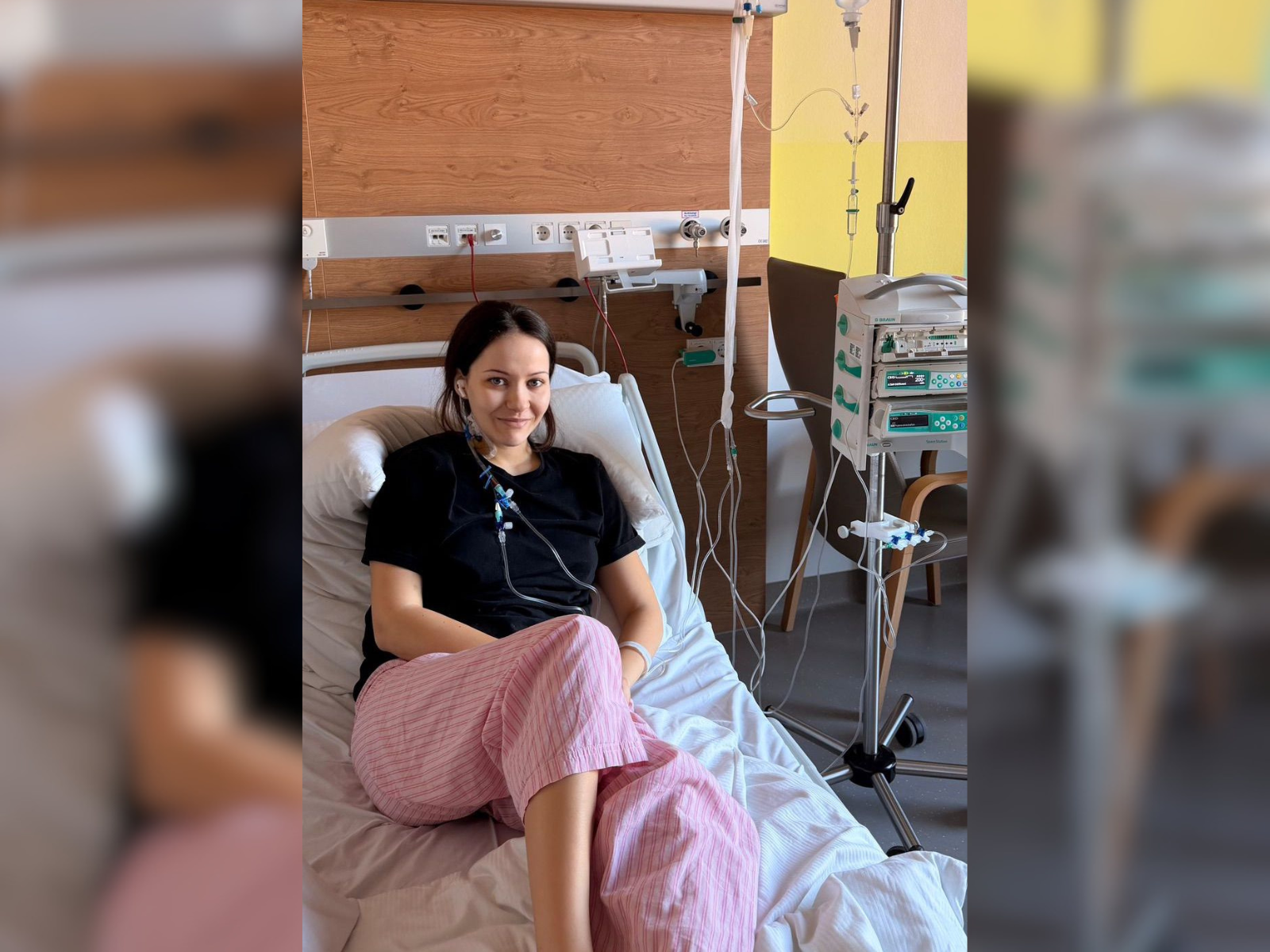 Foto von der Patientin Cinja im Krankenhausbett