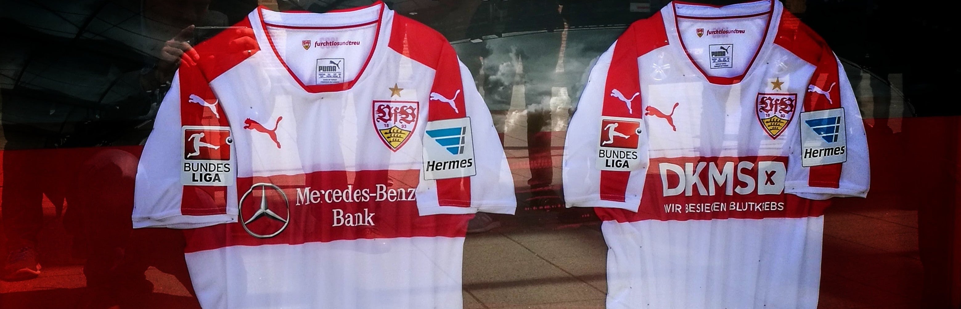 Zwei Trikots des VfB Stuttgart