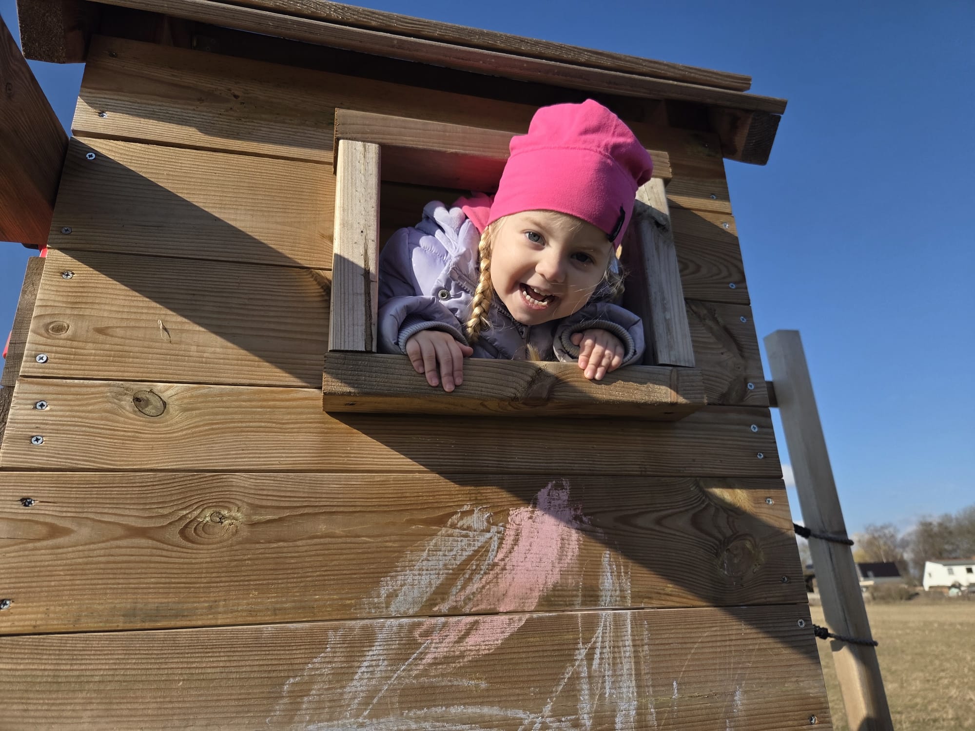 Ein Mädchen beim spielen