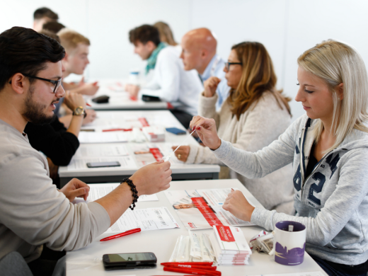 sbesondere ist das Engagement von jungen Menschen wichtig.