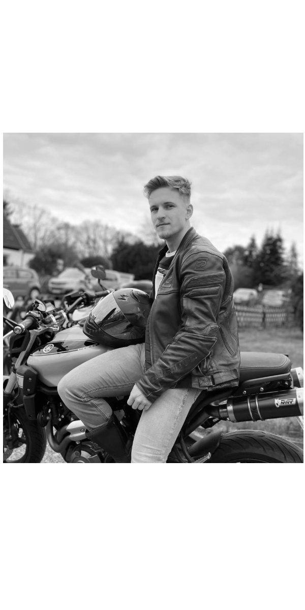 Patient ist auf dem Motorrad