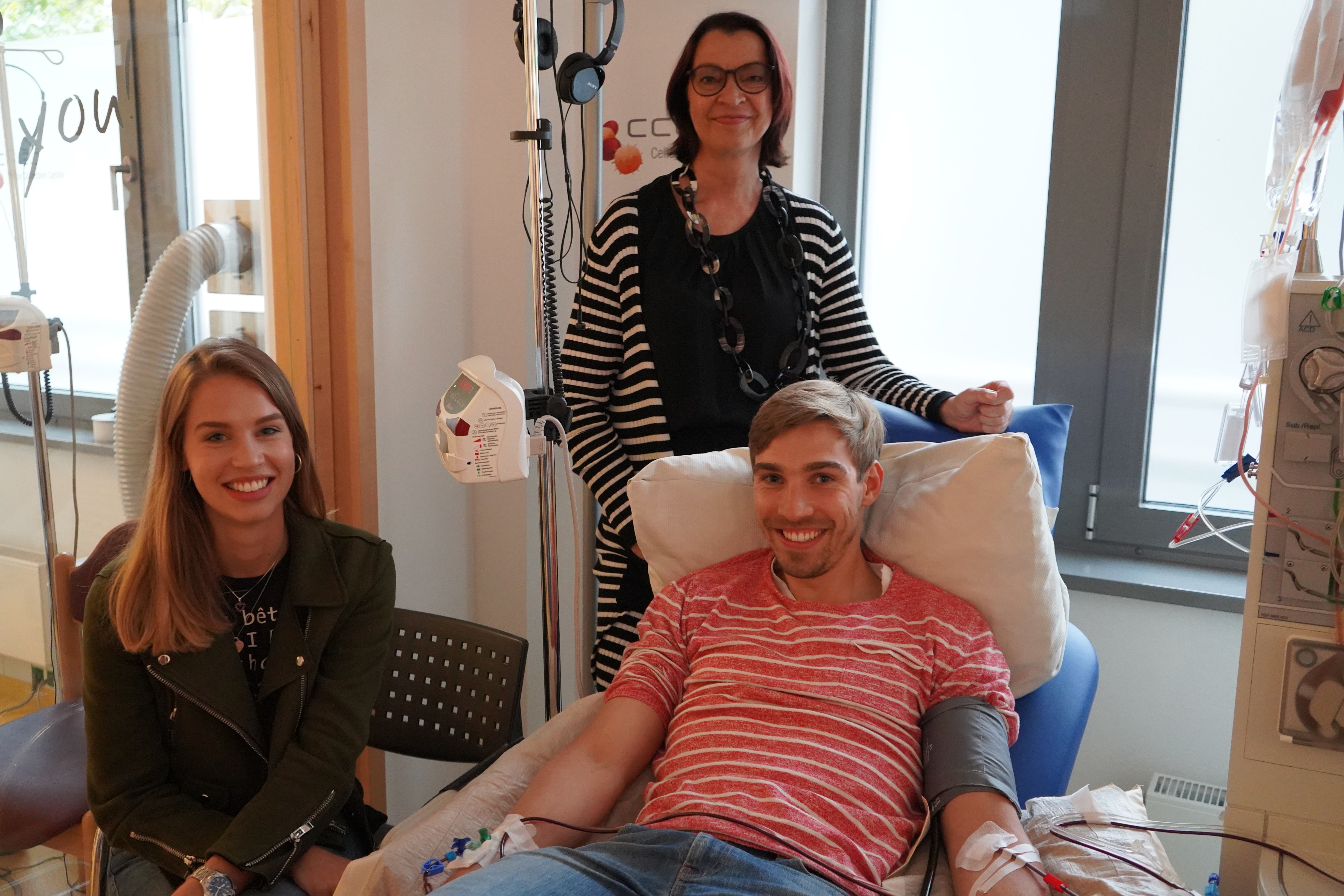 Mona Zimmermann mit ihren Kindern Luisa und Max