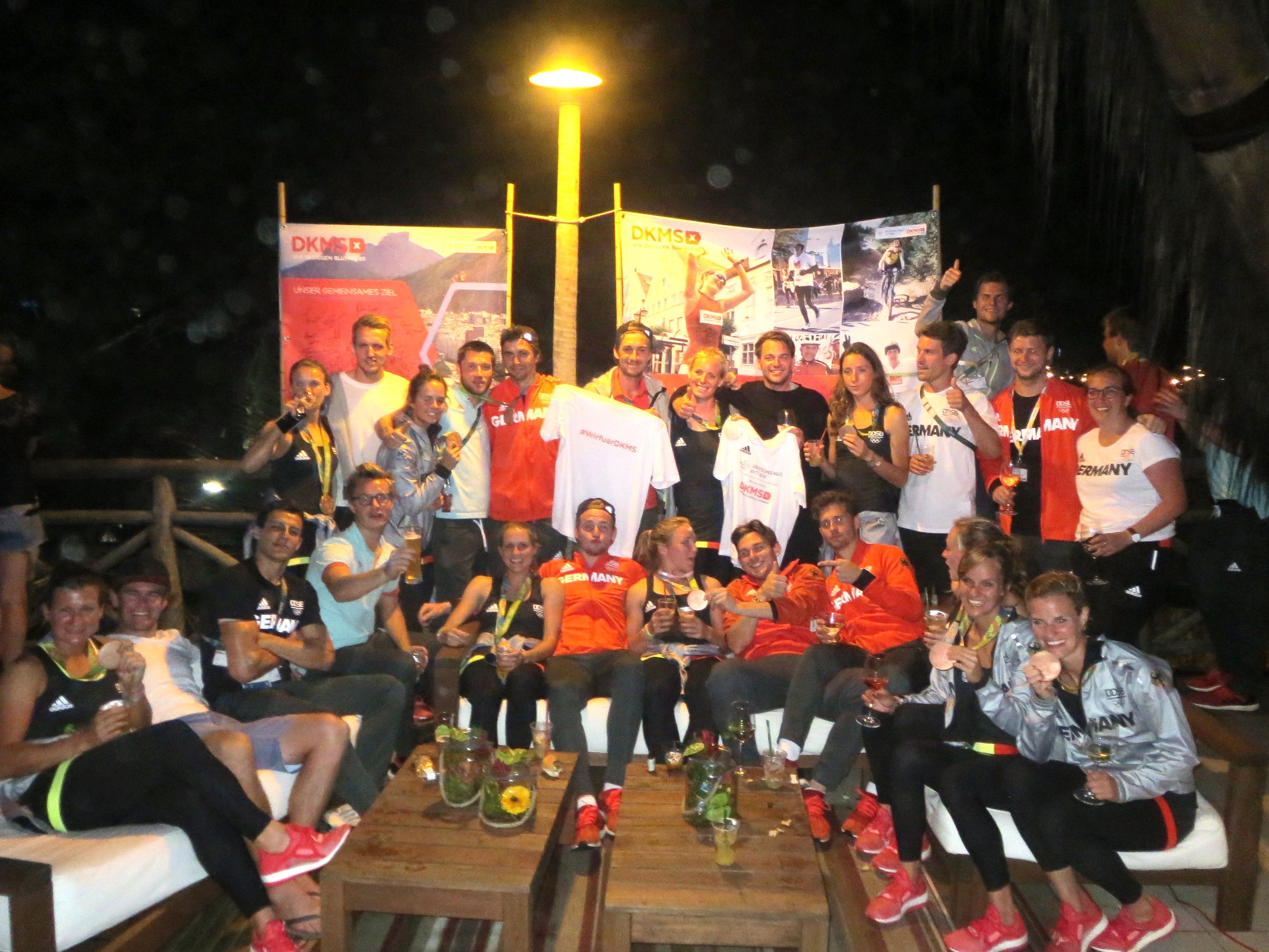 Hockey Männer und Frauen in der DKMS Lounge