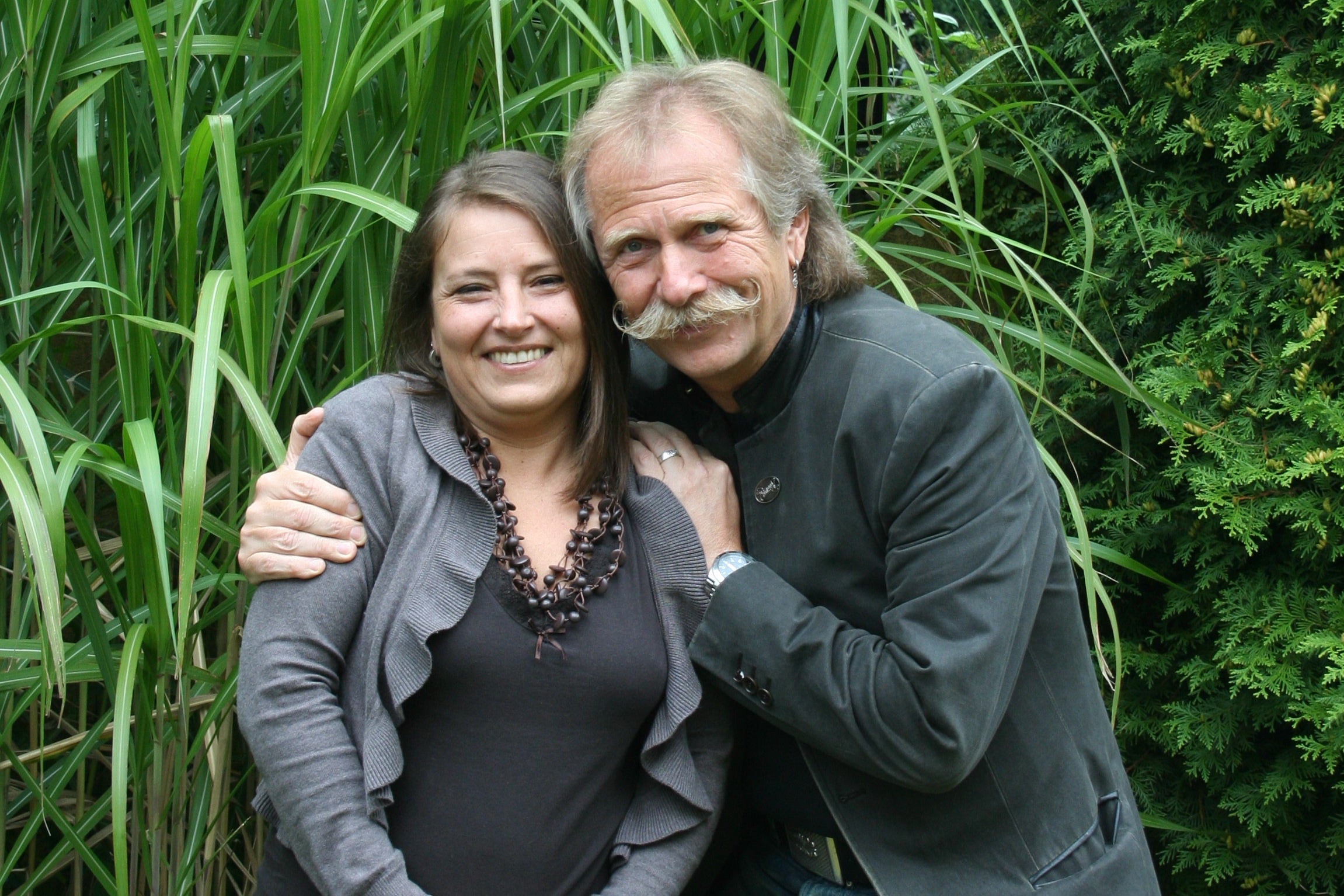 DKMS-Patientin Susanne Otten mit Henning Krautmacher