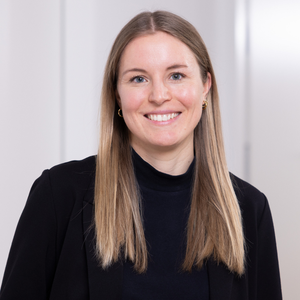 Porträtfoto von Laura Jenter