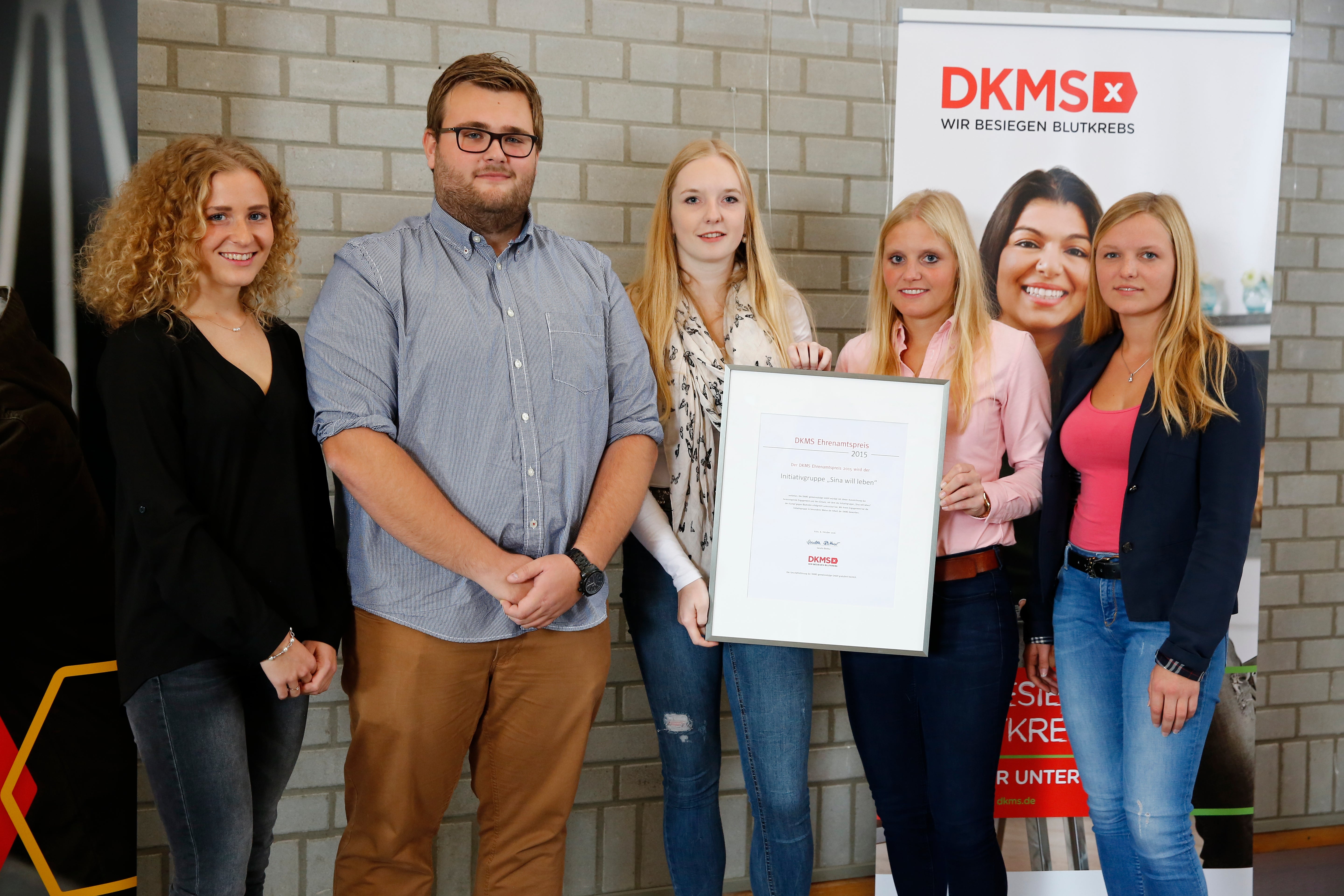 v.l. Nele Möhring, Julian Oellers, Vanessa Ennen, Sarah und Julia Busmann, es fehlt Patrick Sluet; Foto: © Patric Fouad