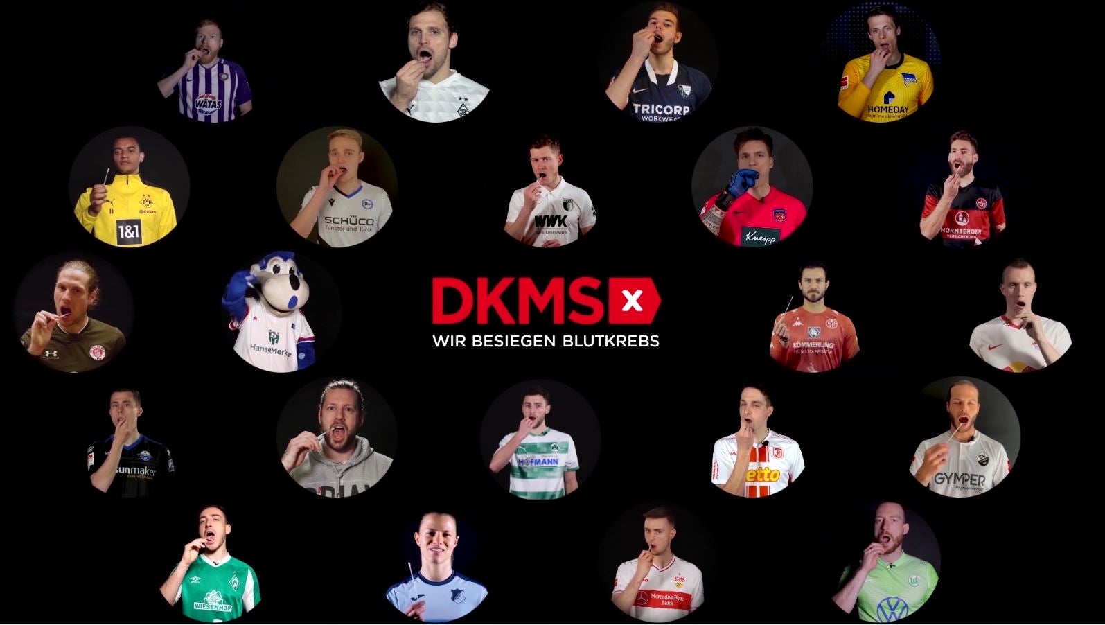 Fotos von Fussballern während sie einen Wangenabstrich machen auf schwarzem Hintergrund