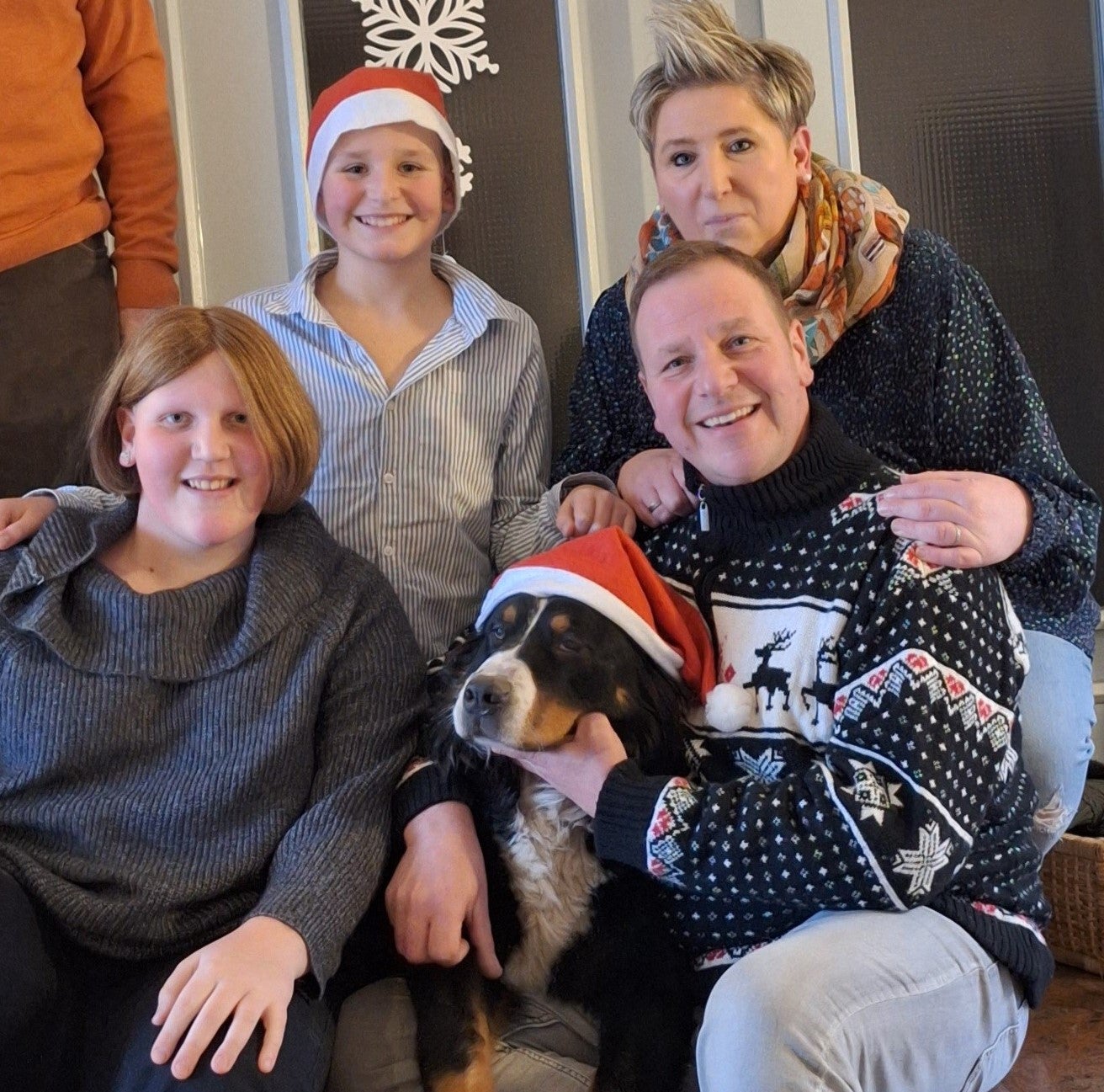 Patientin Claudia mit ihrer Familie