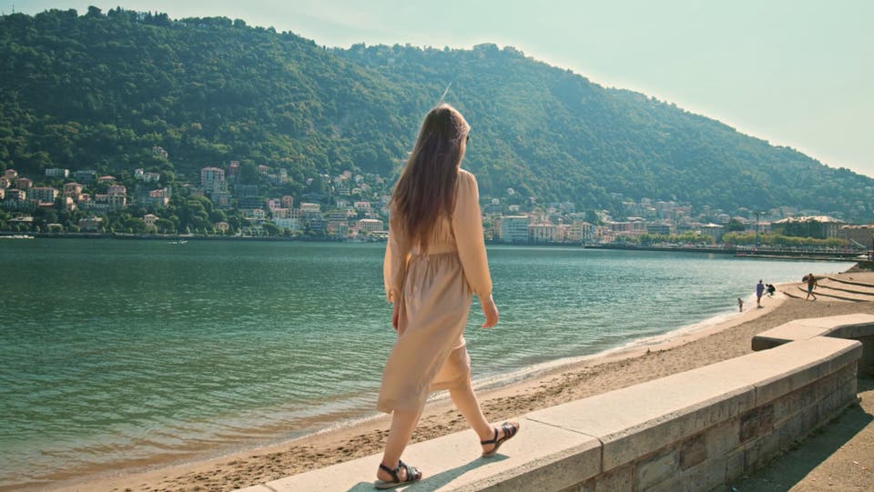 Article card header image