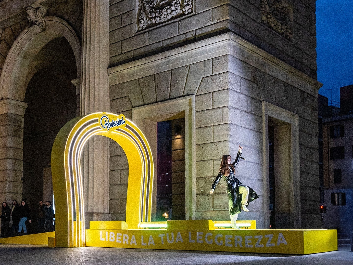 Article card header image