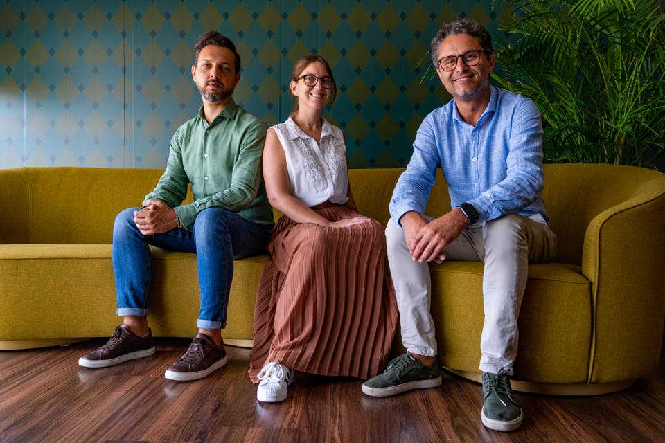 Article card header image