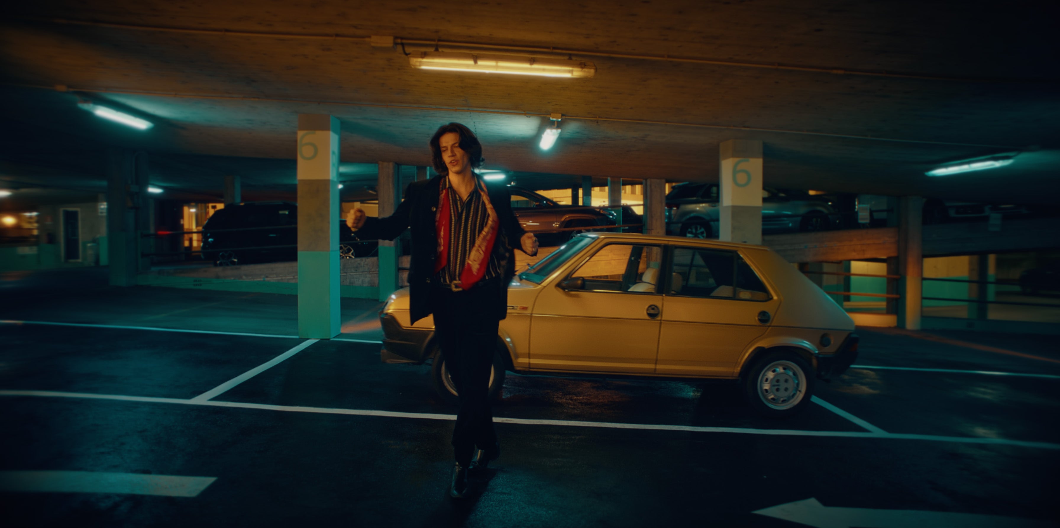 Article card header image