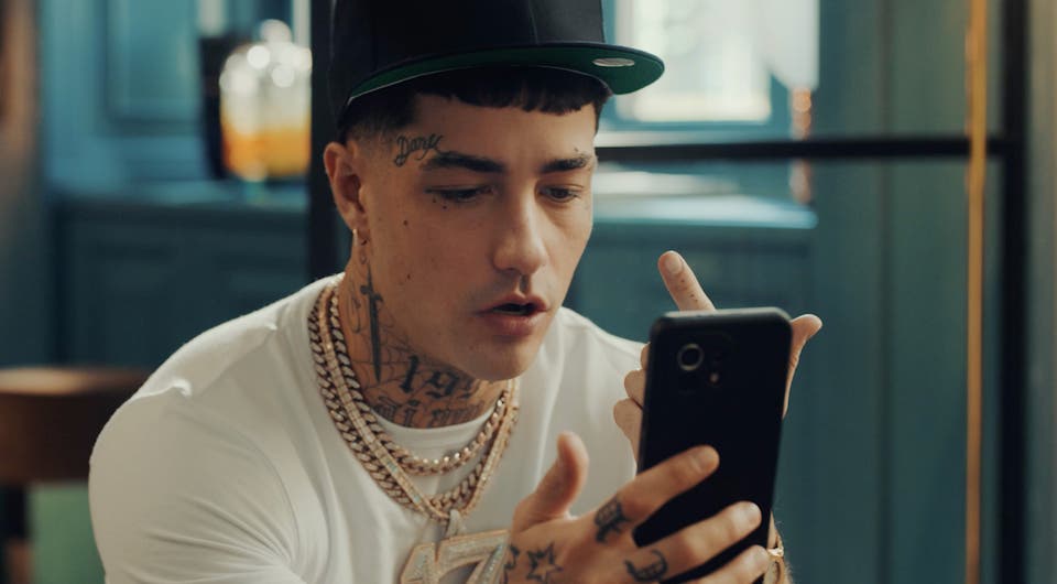 Article card header image