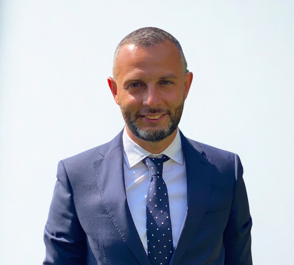 Article card header image