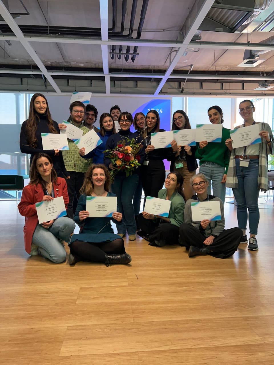 Article card header image